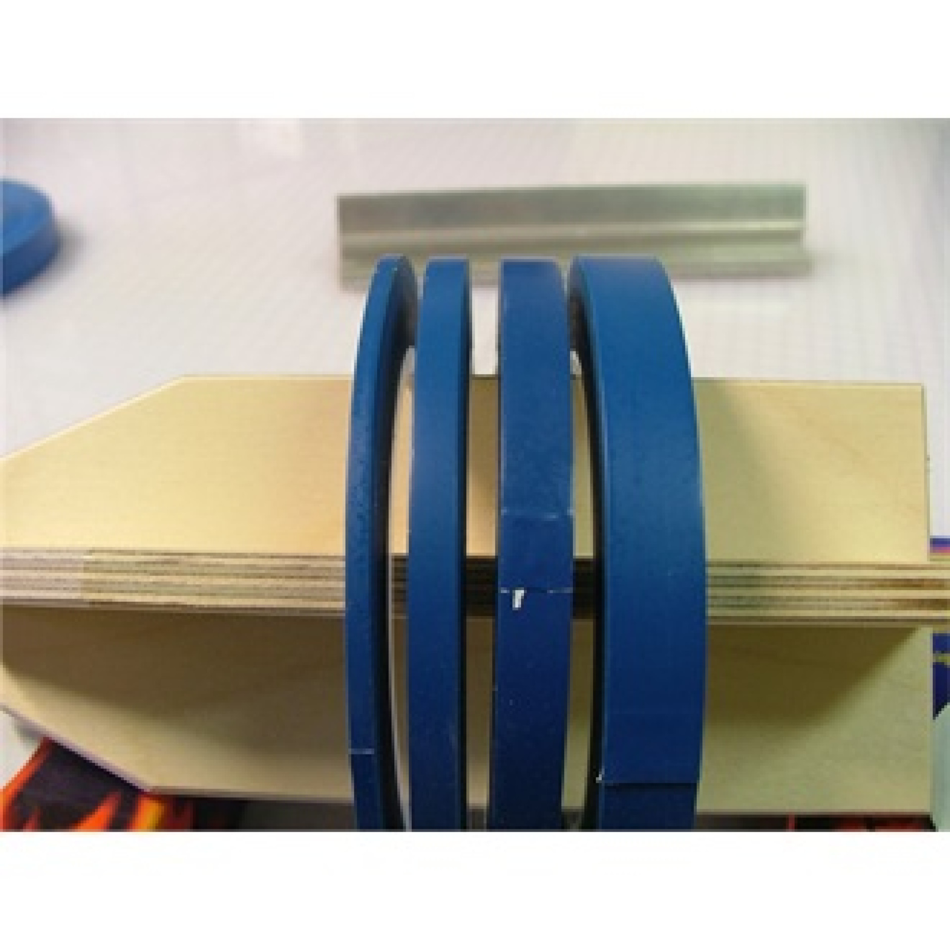 FINELINE TAPE BLUE 6MM x 33MM